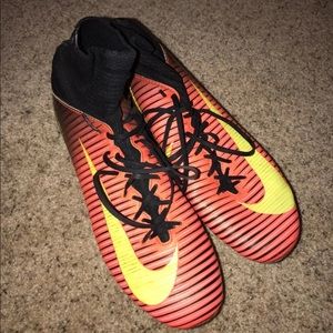 Soccer cleats